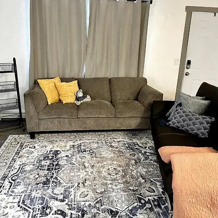 Comfortable 2Br Apt Central Fairbanks Exterior photo